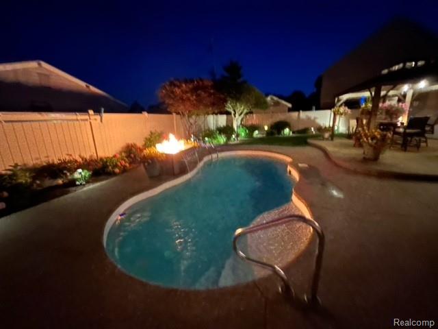 Builiding view ninety one for 15861 Humphrey, Southgate, MI. 48195