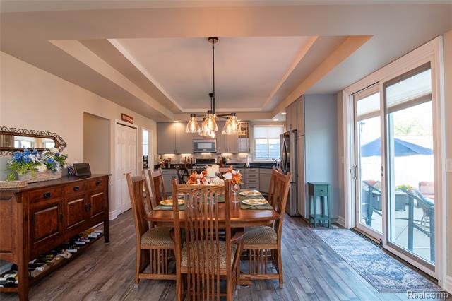 Builiding view thirty four for 15861 Humphrey, Southgate, MI. 48195