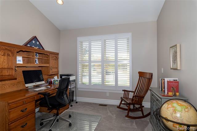 Builiding view twenty seven for 15861 Humphrey, Southgate, MI. 48195