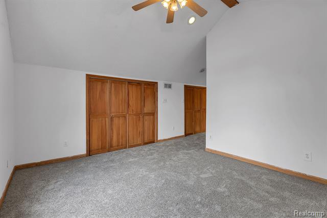 Builiding view forty for 30930 Pennsylvania, Romulus, MI. 48174