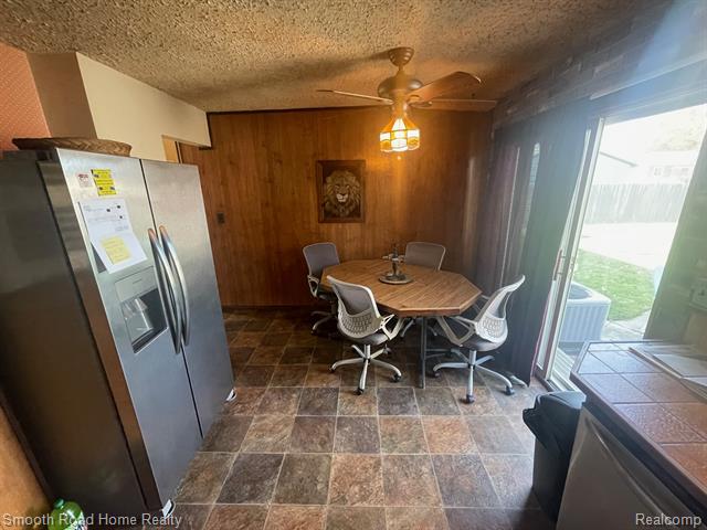 Builiding view three for 30286 Kipling, Romulus, MI. 48174