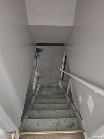 Builiding view twenty six for 15587 Oakbrook, Romulus, MI. 48174