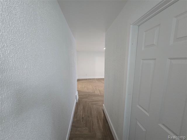 Builiding view twelve for 15331 Allen, Southgate, MI. 48195