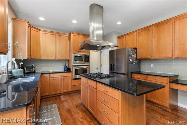 Builiding view eighteen for 25051 Samoset, Novi, MI. 48374