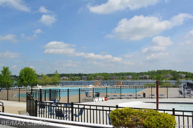 Builiding view fifty five for 25051 Samoset, Novi, MI. 48374
