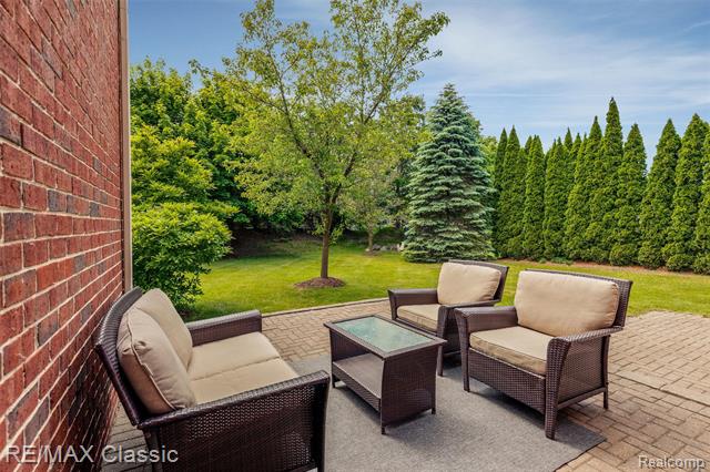 Builiding view forty eight for 25051 Samoset, Novi, MI. 48374