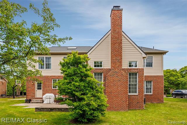 Builiding view forty five for 25051 Samoset, Novi, MI. 48374