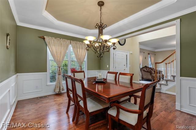 Builiding view ten for 25051 Samoset, Novi, MI. 48374