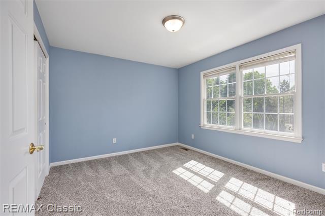 Builiding view thirty five for 25051 Samoset, Novi, MI. 48374