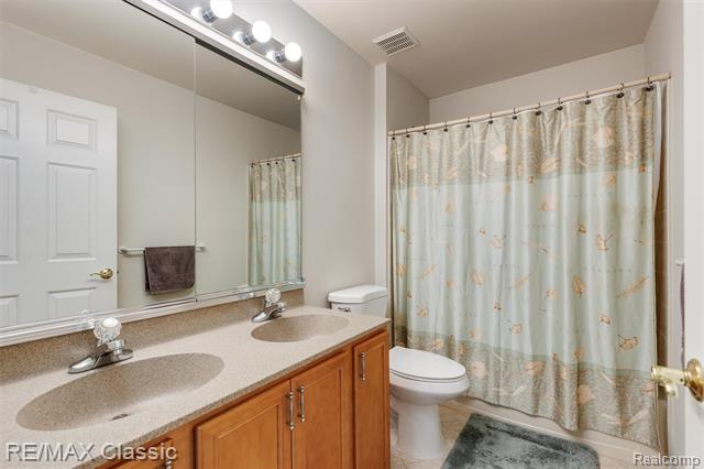 Builiding view thirty four for 25051 Samoset, Novi, MI. 48374