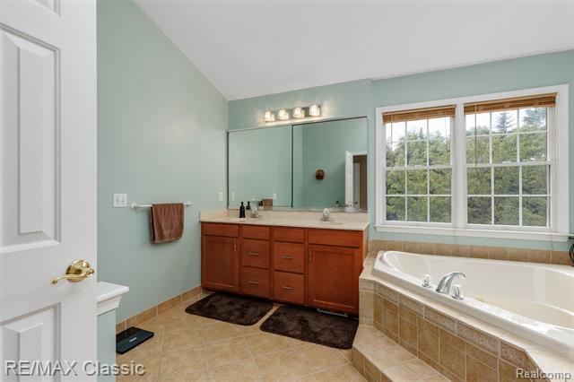 Builiding view twenty nine for 25051 Samoset, Novi, MI. 48374