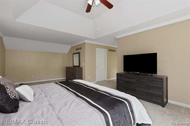 Builiding view twenty seven for 25051 Samoset, Novi, MI. 48374
