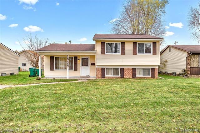 front view for 15427 Brandt, Romulus, Mi. 48174