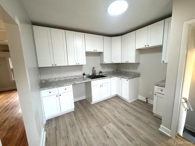 Builiding view one for 12120 Elmview, Romulus, MI. 48174