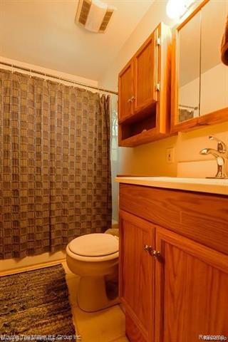 Builiding view twelve for 11545 Wahrman, Romulus, MI. 48174