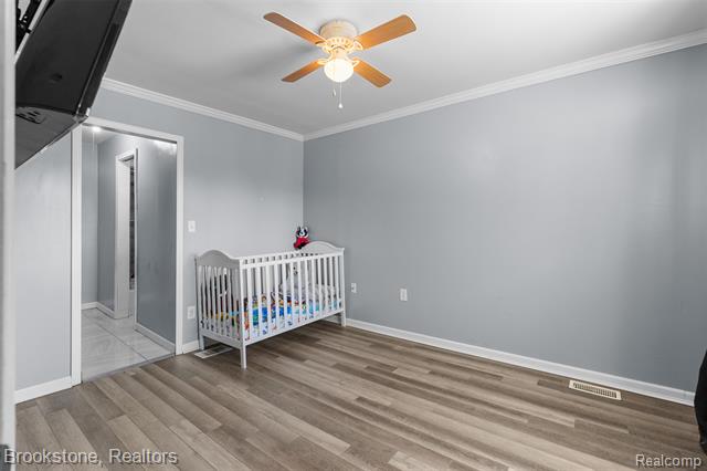 Builiding view seven for 23722 Brest, Taylor, MI. 48180