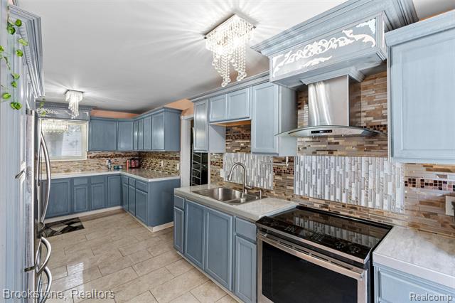 Builiding view six for 23722 Brest, Taylor, MI. 48180