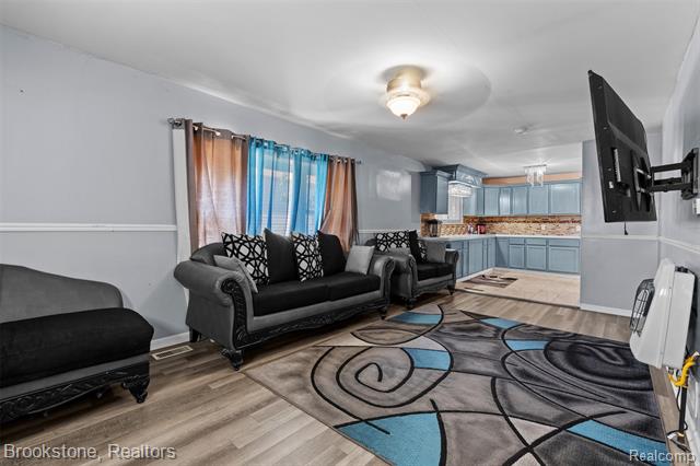 Builiding view three for 23722 Brest, Taylor, MI. 48180