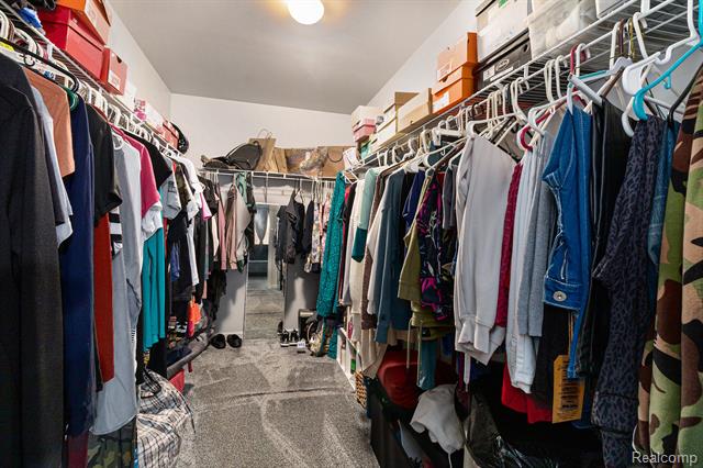 Builiding view twenty one for 26680 Parkside, Taylor, MI. 48180