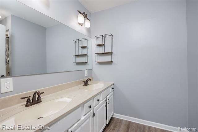 Builiding view twenty for 22155 Maplelawn, Taylor, MI. 48180