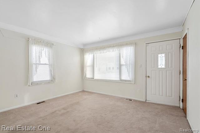 Builiding view fifteen for 11078 Pine, Taylor, MI. 48180