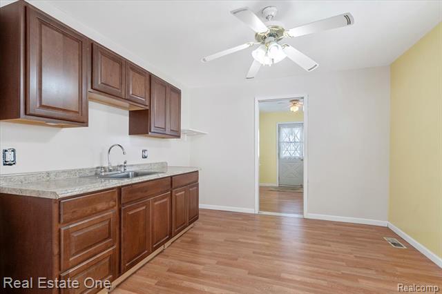 Builiding view seven for 11078 Pine, Taylor, MI. 48180