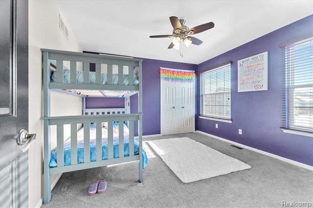 Builiding view twenty one for 3710 Ridge View, Trenton, MI. 48183