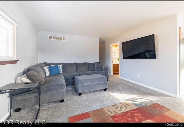 Builiding view sixteen for 35342 Lake, Rockwood, MI. 48173