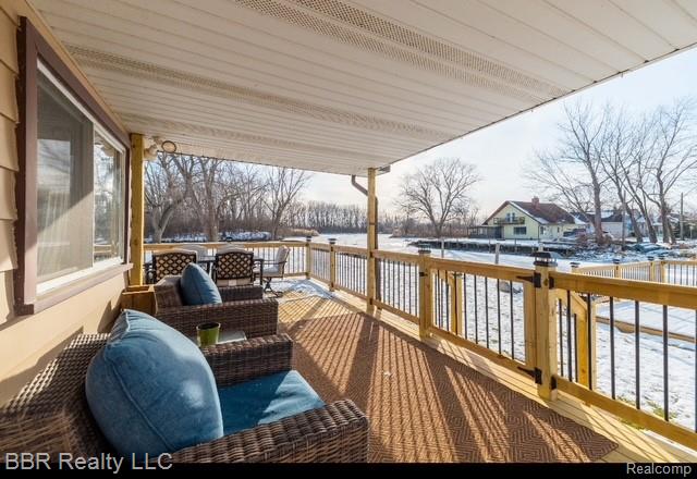 Builiding view twenty seven for 35342 Lake, Rockwood, MI. 48173