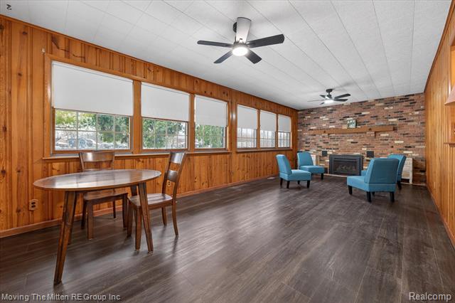 Builiding view fifteen for 30760 Bayview, Rockwood, MI. 48173