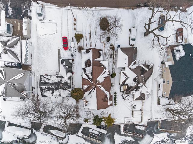 Builiding view fifty four for 30760 Bayview, Rockwood, MI. 48173