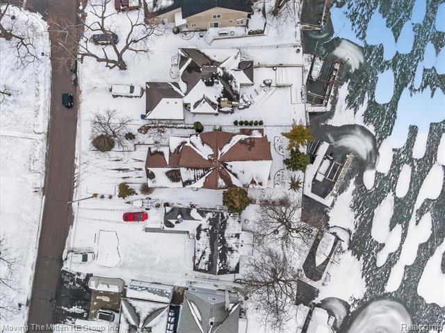 Builiding view fifty three for 30760 Bayview, Rockwood, MI. 48173