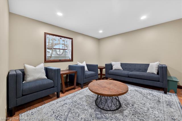 Builiding view six for 30760 Bayview, Rockwood, MI. 48173