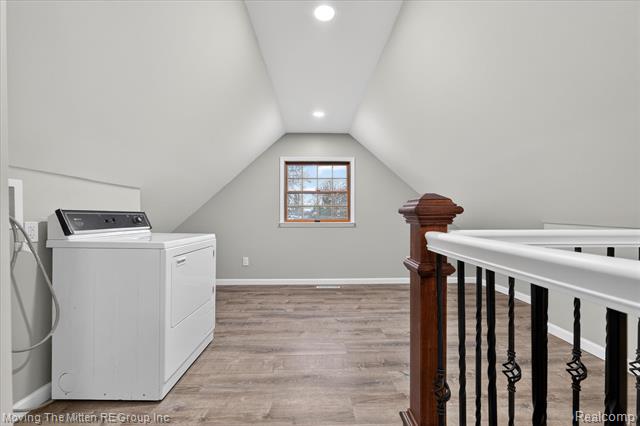 Builiding view twenty four for 30760 Bayview, Rockwood, MI. 48173