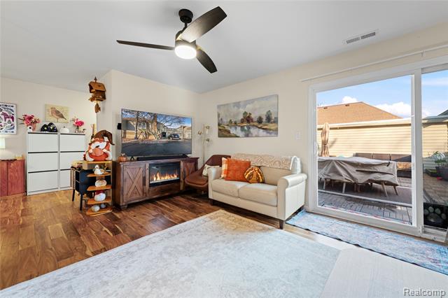 Builiding view four for 8309 Colony, Grosse Ile, MI. 48138