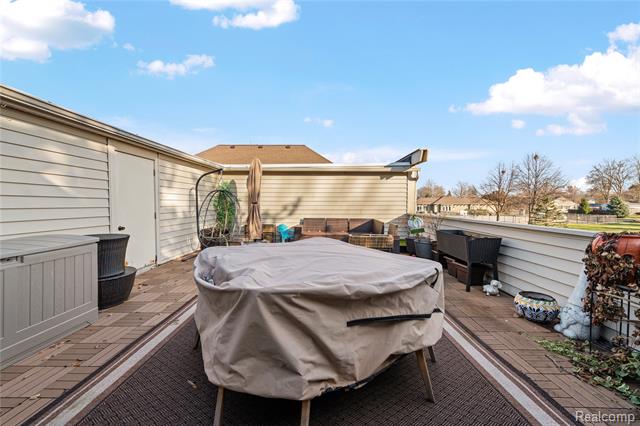 Builiding view seventeen for 8309 Colony, Grosse Ile, MI. 48138