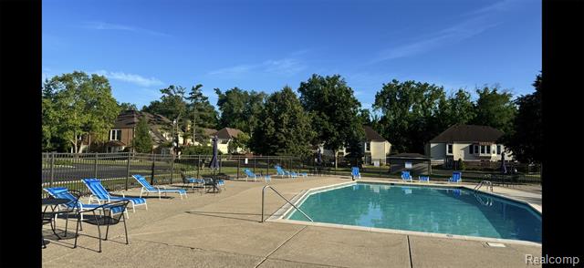 Builiding view twenty one for 8309 Colony, Grosse Ile, MI. 48138