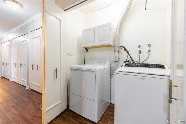 Builiding view twenty six for 8337 Colony, Grosse Ile, MI. 48138