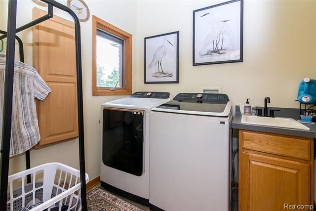 Builiding view fifty four for 8454 Grays, Grosse Ile, MI. 48138