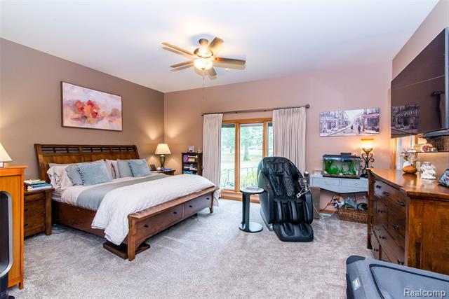 Builiding view fifty six for 8454 Grays, Grosse Ile, MI. 48138