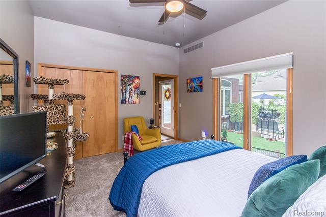 Builiding view forty five for 8454 Grays, Grosse Ile, MI. 48138