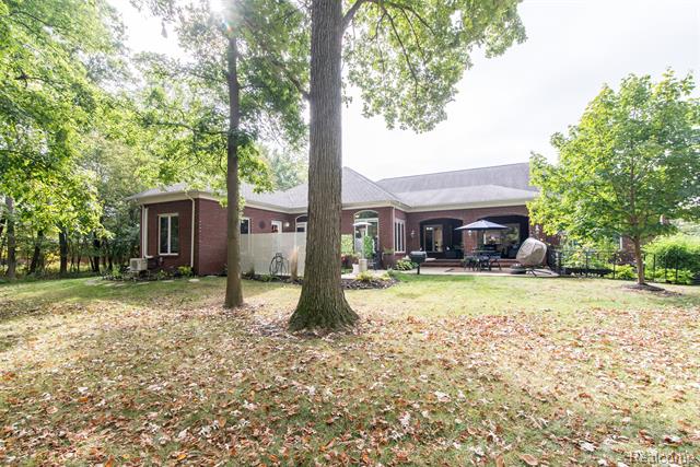 Builiding view four for 8454 Grays, Grosse Ile, MI. 48138