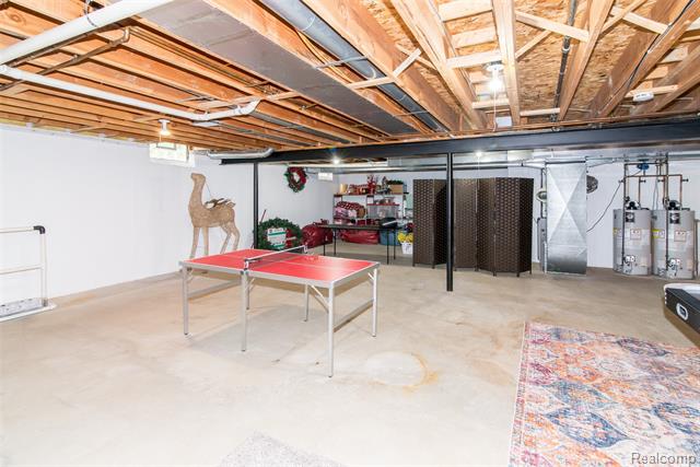 Builiding view seventy nine for 8454 Grays, Grosse Ile, MI. 48138