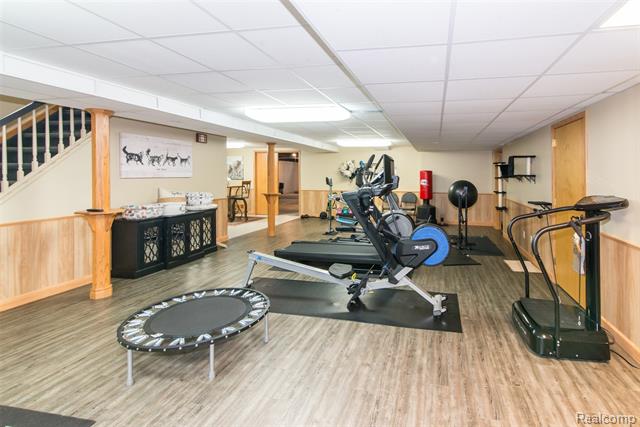 Builiding view sixty three for 8454 Grays, Grosse Ile, MI. 48138