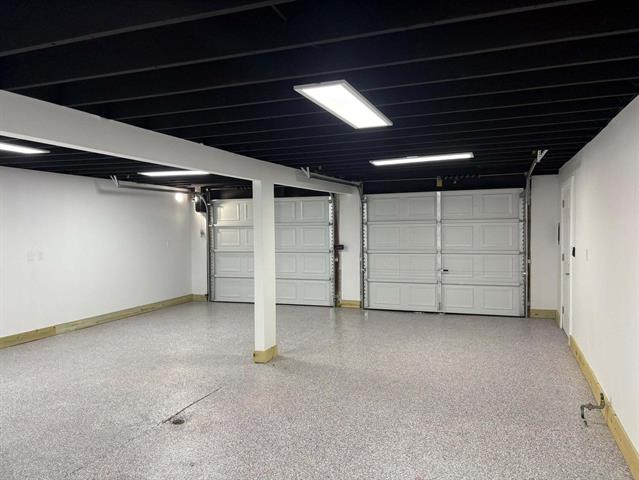 Builiding view forty five for 3158 Lafayette, Trenton, MI. 48183