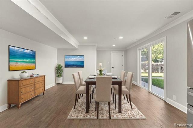 Builiding view nine for 3158 Lafayette, Trenton, MI. 48183