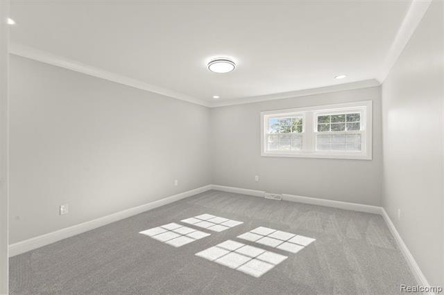 Builiding view thirty two for 3158 Lafayette, Trenton, MI. 48183