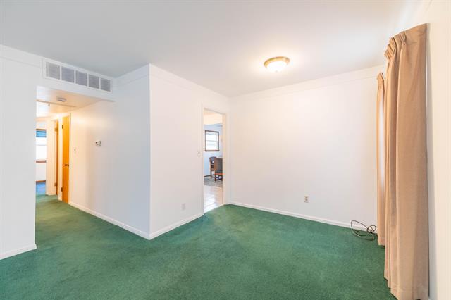 Builiding view six for 3256 S Stella, Trenton, MI. 48183