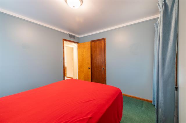 Builiding view thirteen for 3256 S Stella, Trenton, MI. 48183