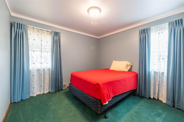 Builiding view twelve for 3256 S Stella, Trenton, MI. 48183